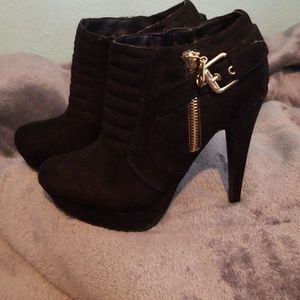 Womens Guess Booties 6 1/2